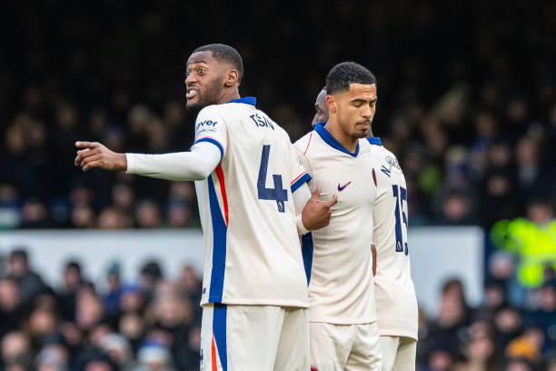 现代足球发 现代足球发